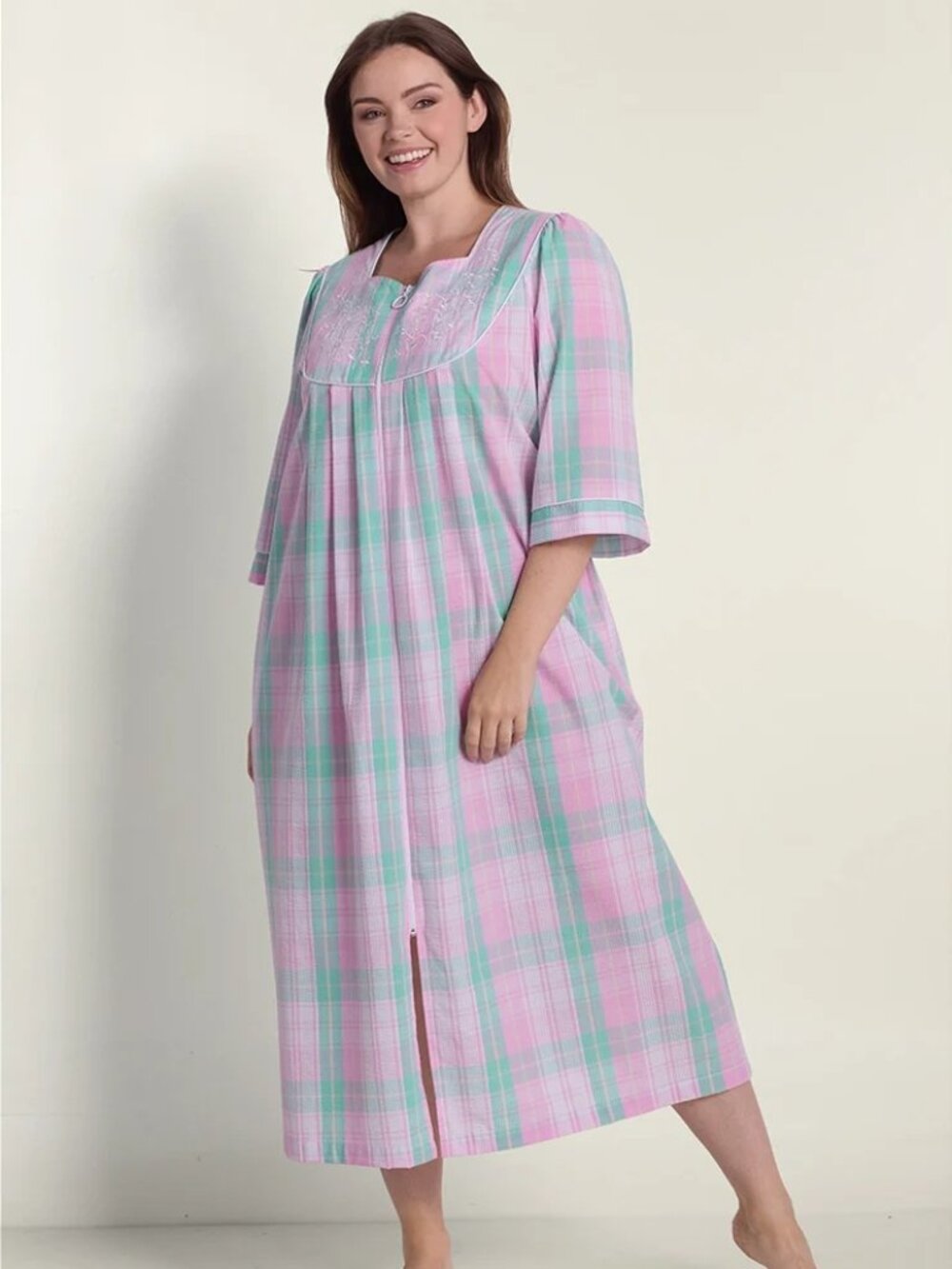 NWT MISS ELAINE SZ L / LARGE SEERSUCKER LONG ZIP POCKET ROBE